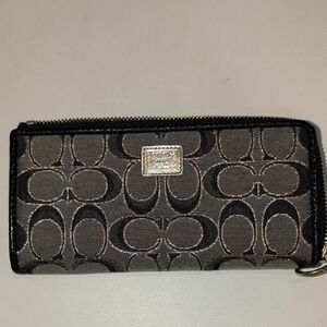 Coach Poppy Signature Zip Around Long Wallet